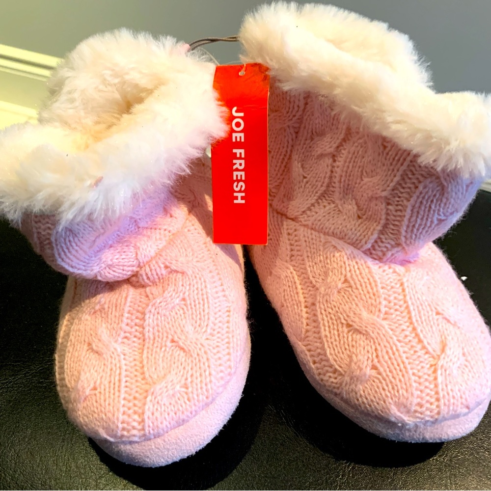 Joe Fresh - Baby UGG-style Boots - Pink 🎀